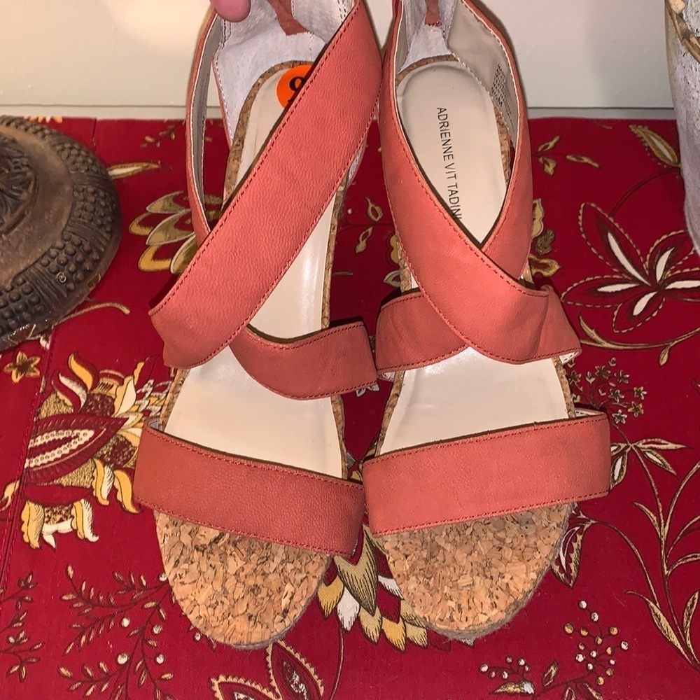 NWOT Adrienne Vittadini‎ Women’s Size 9.5 Wedges.